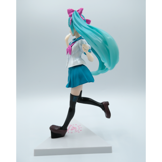 Hatsune Miku figuuri SPM 16th Anniversary KEI Ver.